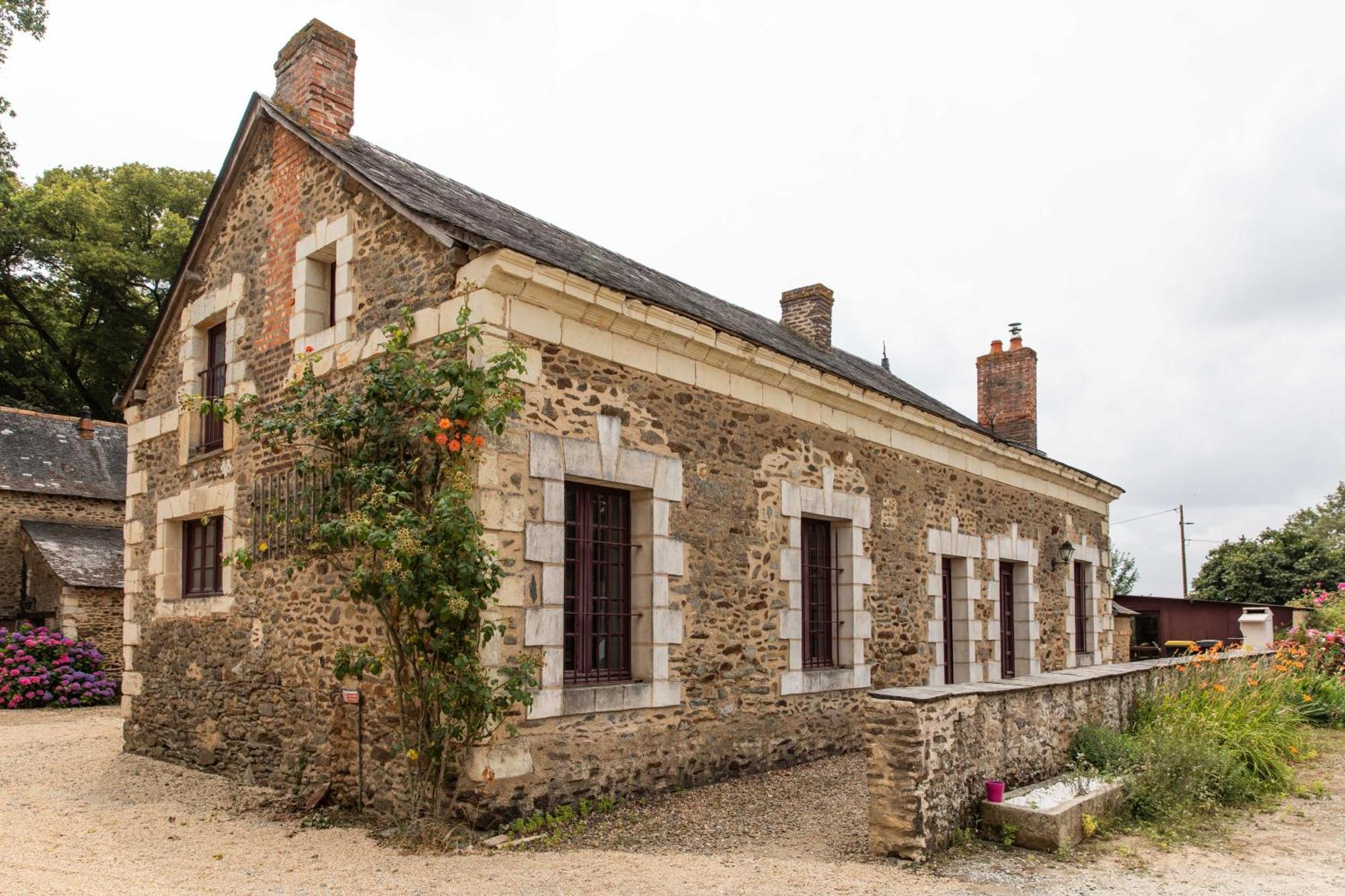 Domaine De La Maroutiere Villa Saint-Fort ภายนอก รูปภาพ